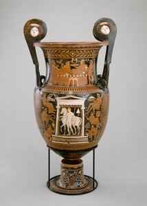 Volute krater, Apulia, 320-310 eKr. (savi) (katso myös 321231)